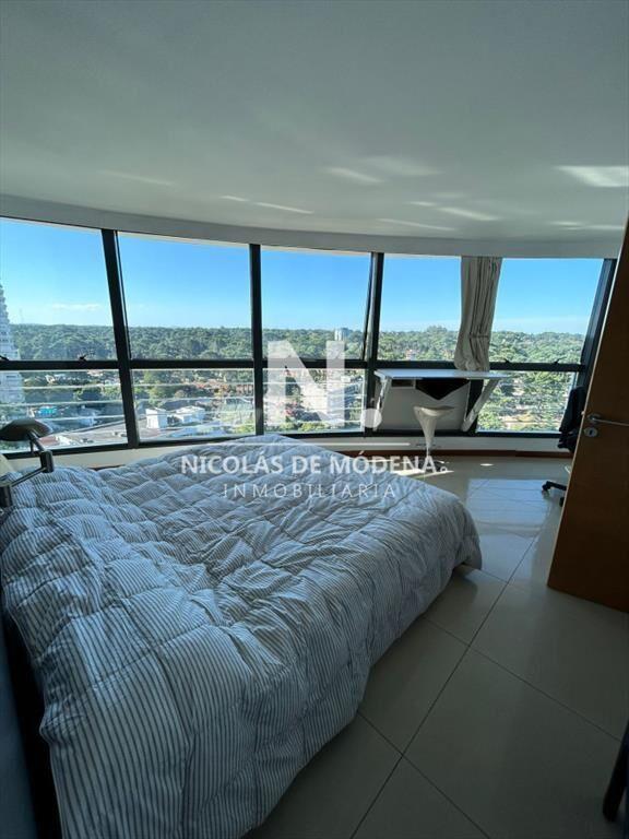 Venta apto 2 dor, 3 baños. Edificio con