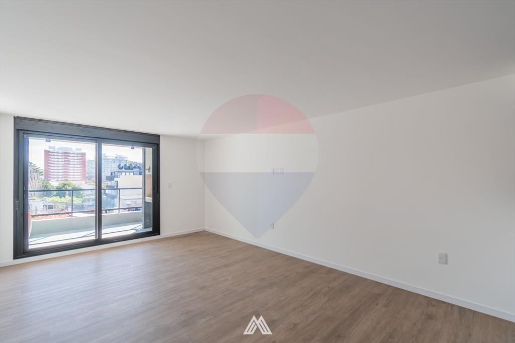 VENDO APARTAMENTO 2 DORMITORIOS MALVIN PARRILLERO