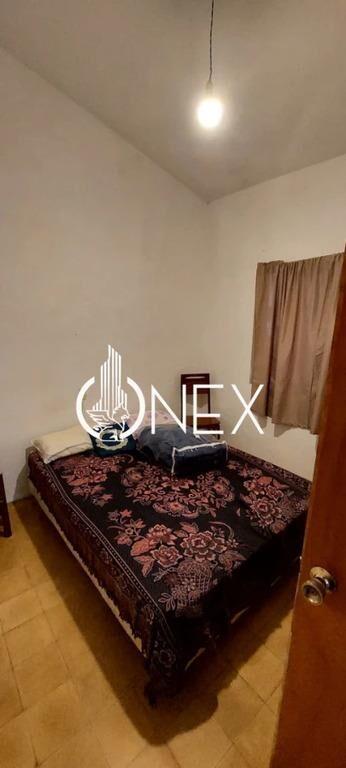 3 Casas y un local con cámara de frÃo en venta