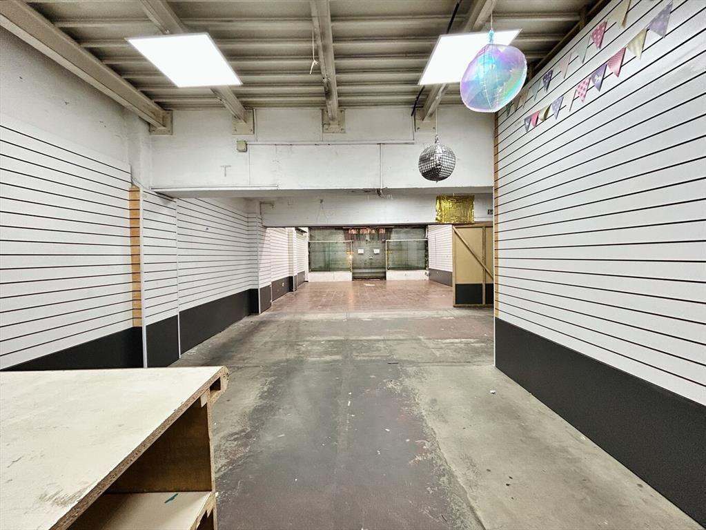Alquiler local comercial zona mayorista Arenal Grande
