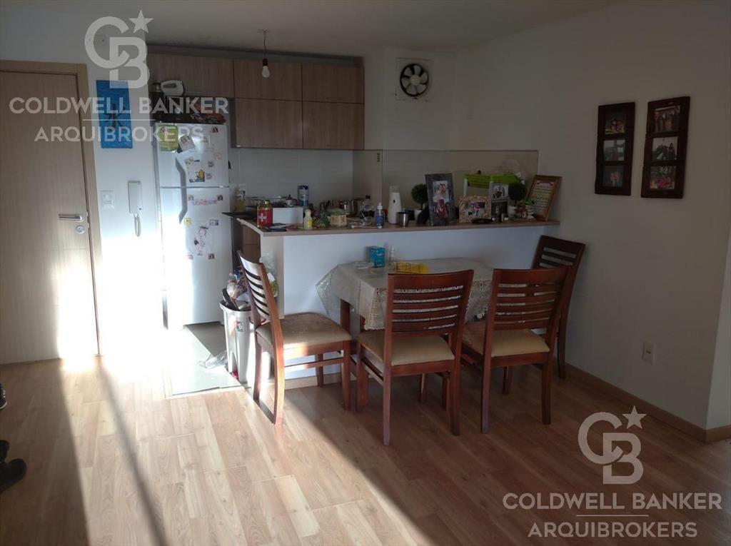 Apartamento de 2 dormitorios en venta con renta en La Blanq