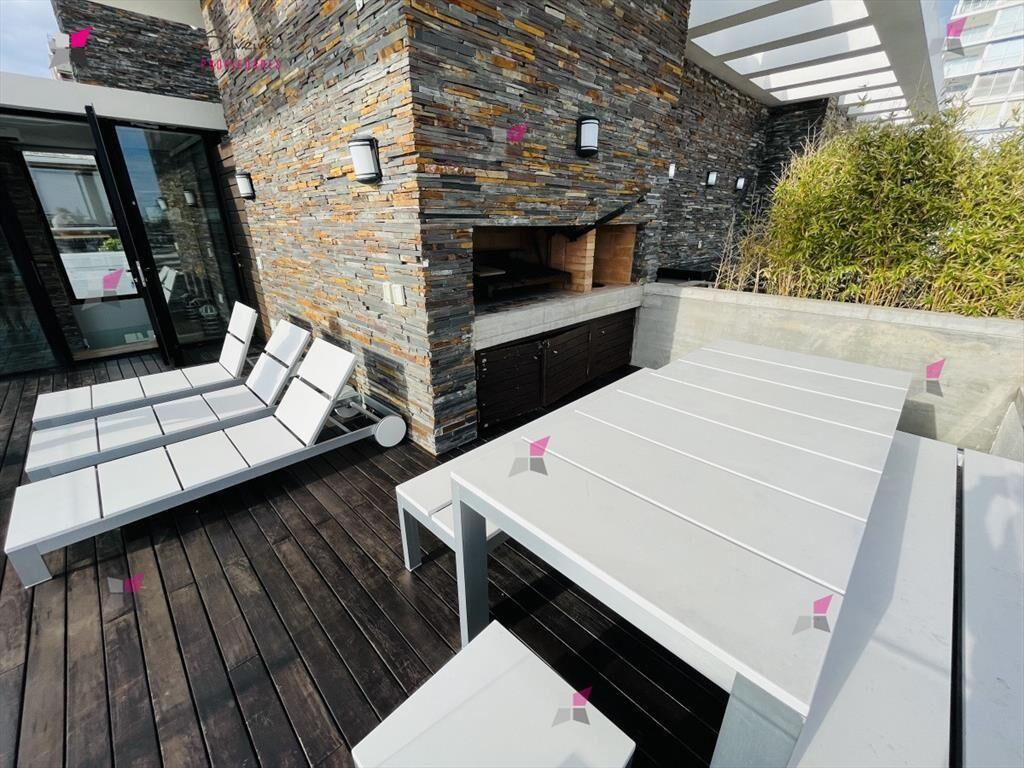 Venta APARTAMENTO PENTHOUSE 3 DORMITORIOS MAS DEPENDENCIA E
