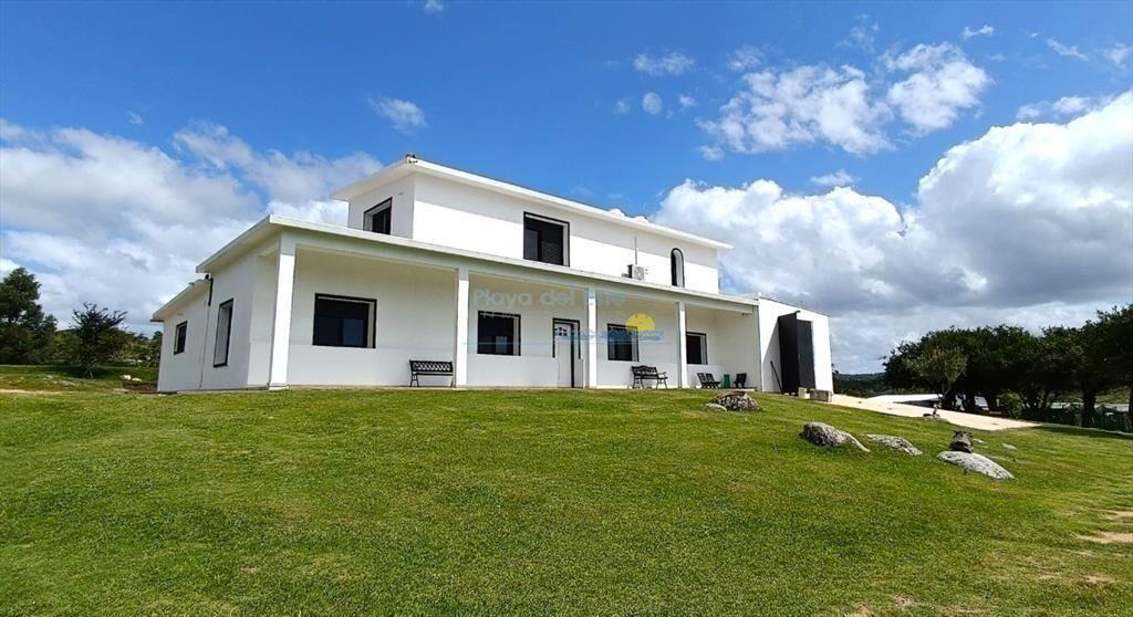 Campo en venta, a los pies del Cerro Catedral,