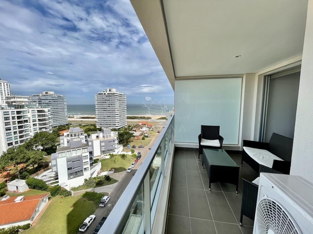 Hermoso apartamento en torre de categoria