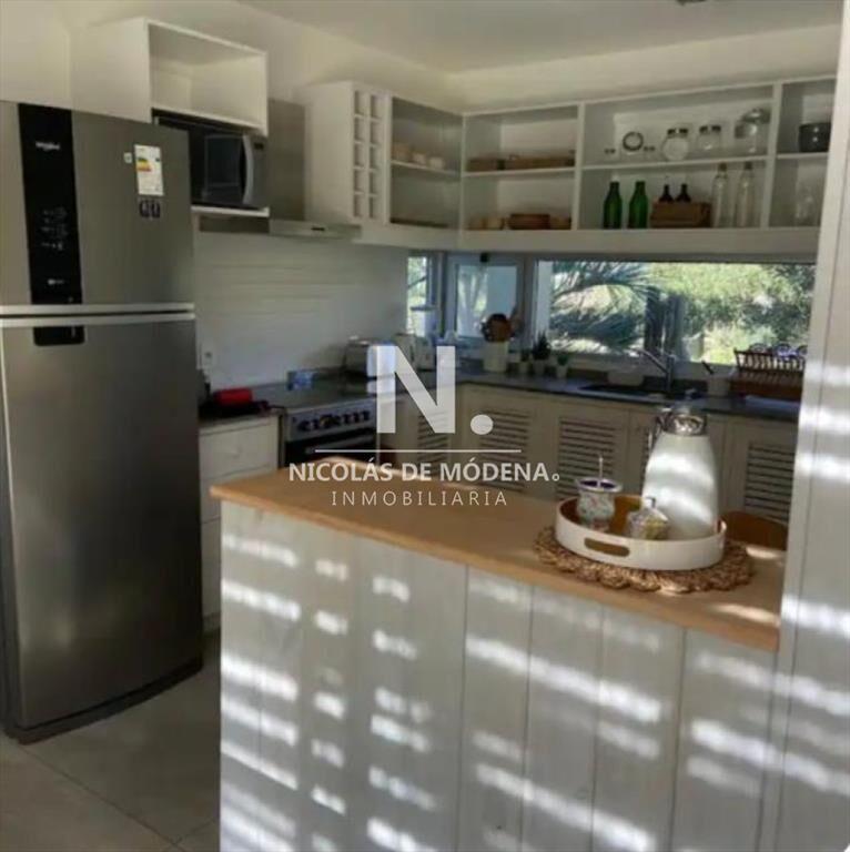 Alquila casa en Pinar del Faro en Jose Ignacio, de 3 dormit