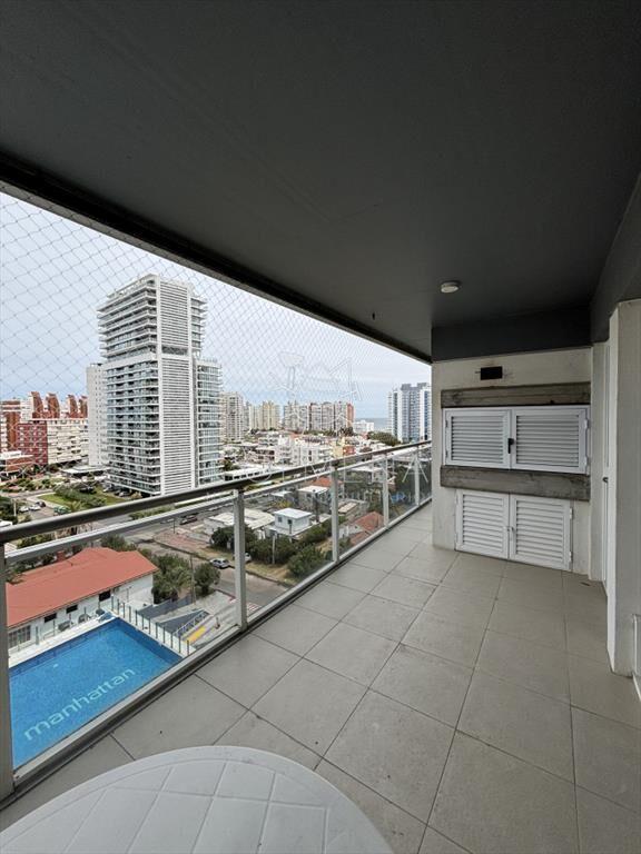 Apartamento en Punta del Este, Brava