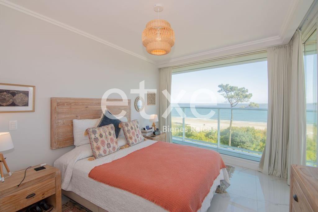 Exclusivo Apartamento Venta Primera linea Playa Mansa...