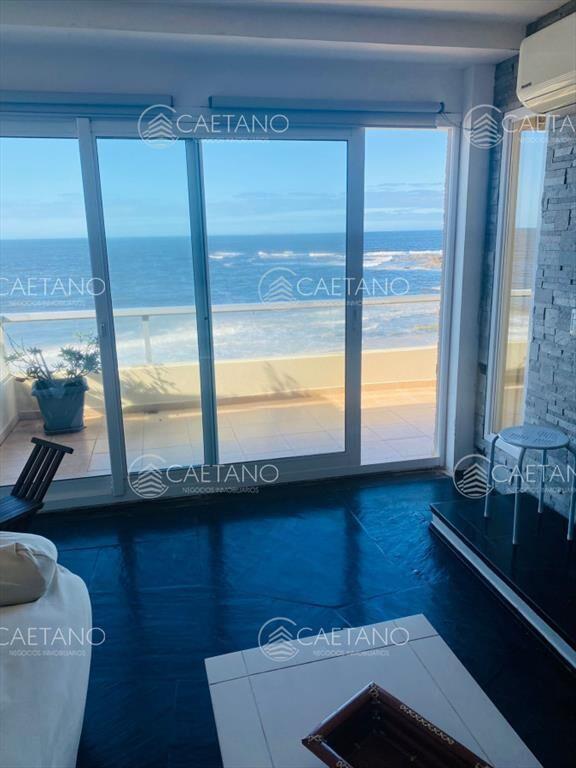Excelente apartamento en alquiler de 2