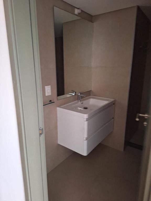 VENTA Apartamento 1 Dormitorio con garaje Puerto del Buceo