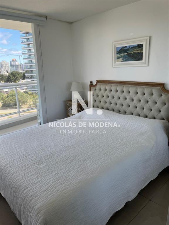 Apartamento en venta de 2 dormitorios en Punta