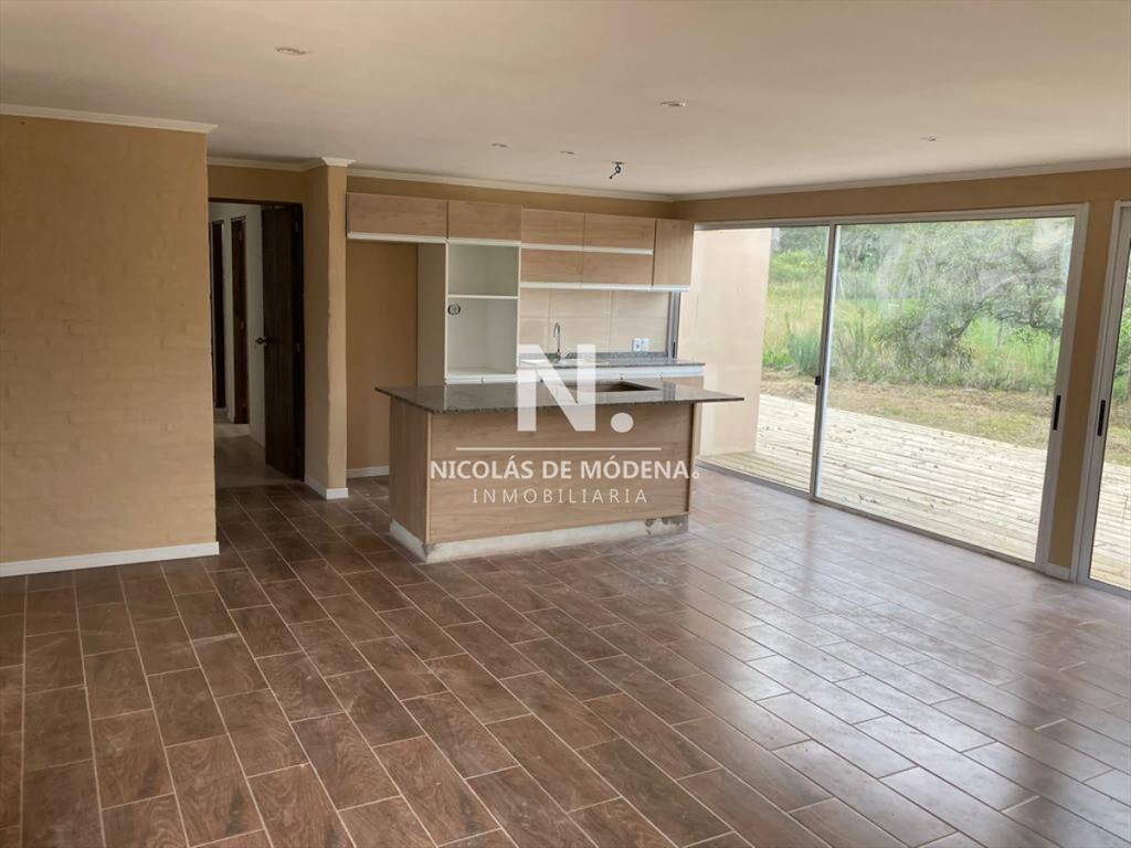 Venta Casa a estrenar en barrio privado Verde