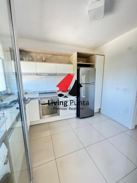 Apartamento a 400 metros de la playa mansa parada