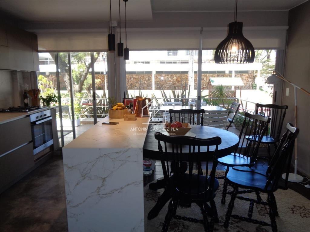 Apartamento alquiler anual 2 dormitorios 2 baños