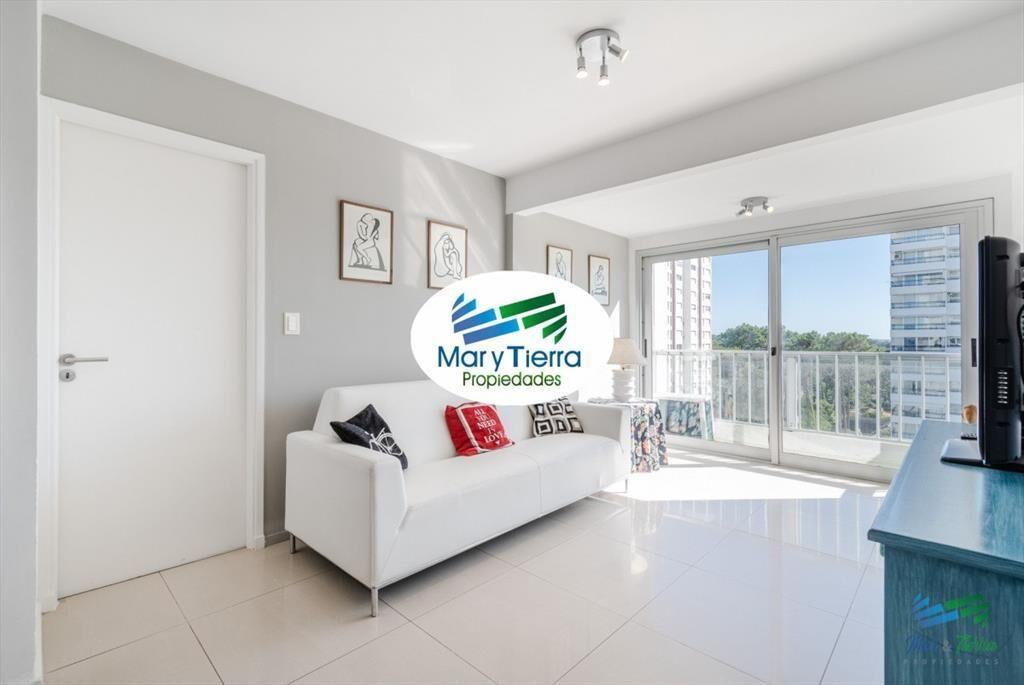 Vendo apartamento 3 dormitorios Roosevelt Punta