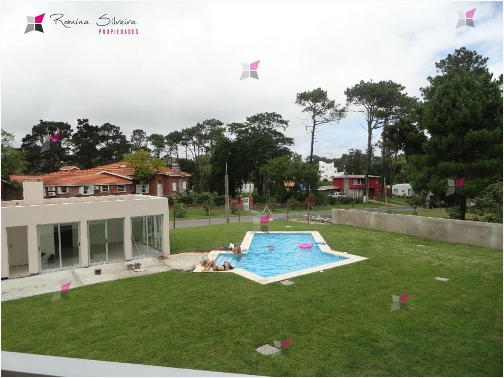VENTA DE APARTAMENTO DE 3 DORMITORIOS EN SAN RAFAEL PUNTA D