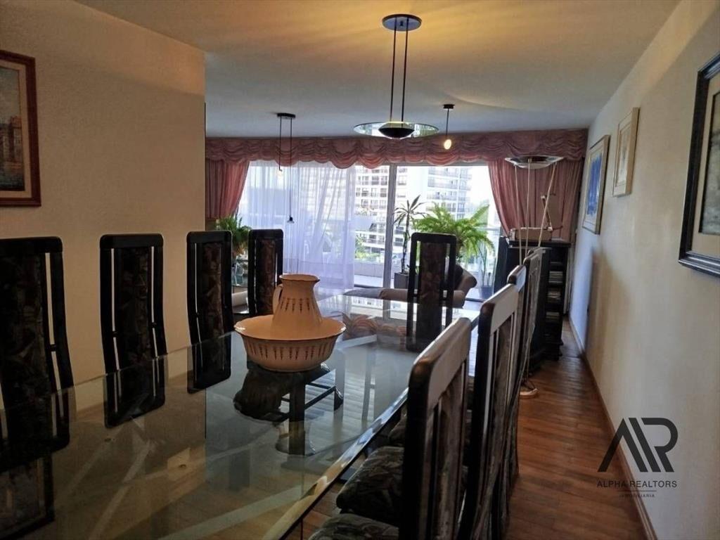 Apartamento 3 Dormitorios en buceo a metros de la rambl...