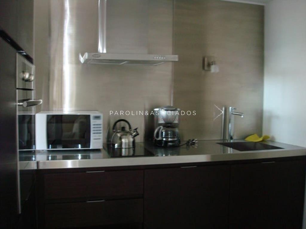 Apartamento en venta en torre Yoo, Punta del Este.