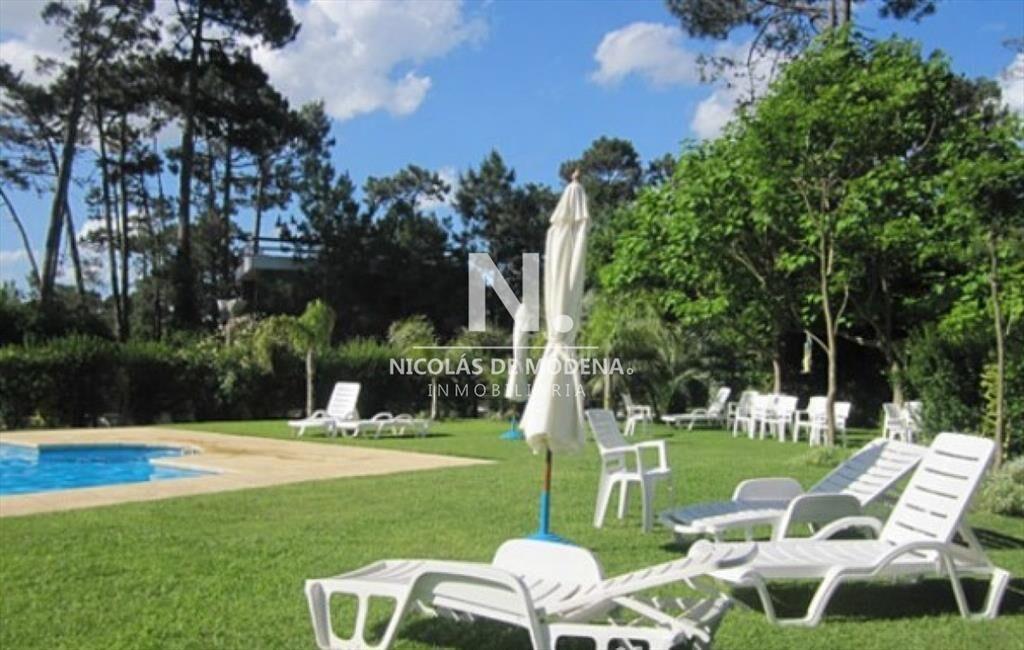 En venta apartamento de 2 dormitorios en Punta