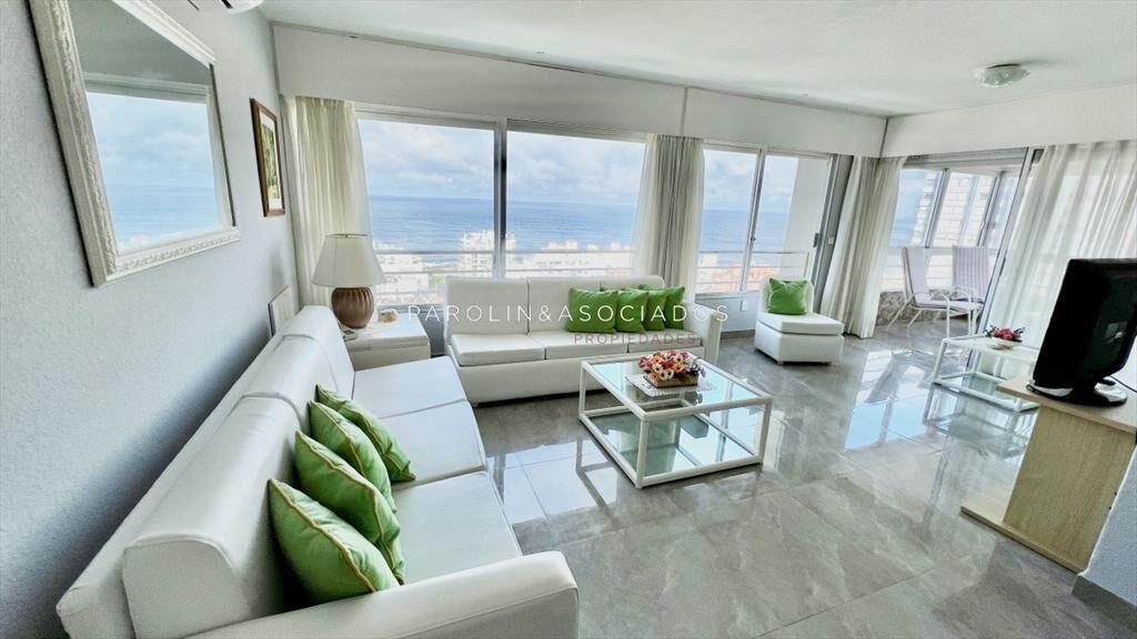 Departamento en Venta de 2 dormitorios en Torre