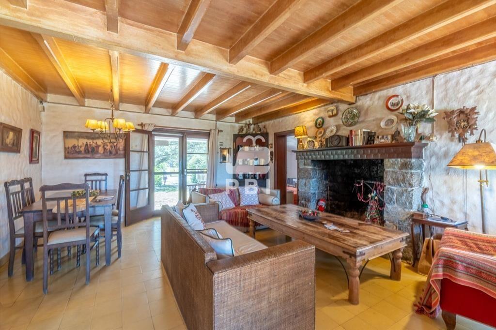 Casa en primera lÃ­nea al mar - Ref : PBI3194