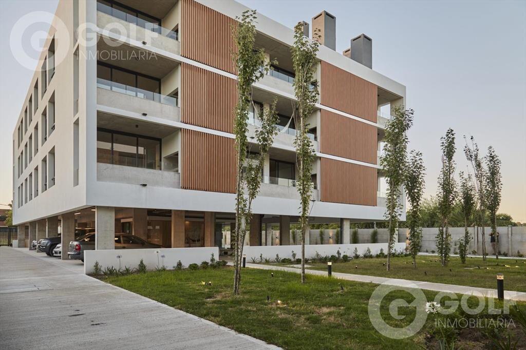 Venta Apartamento de 3 dormitorios en Carrasco Norte se ven