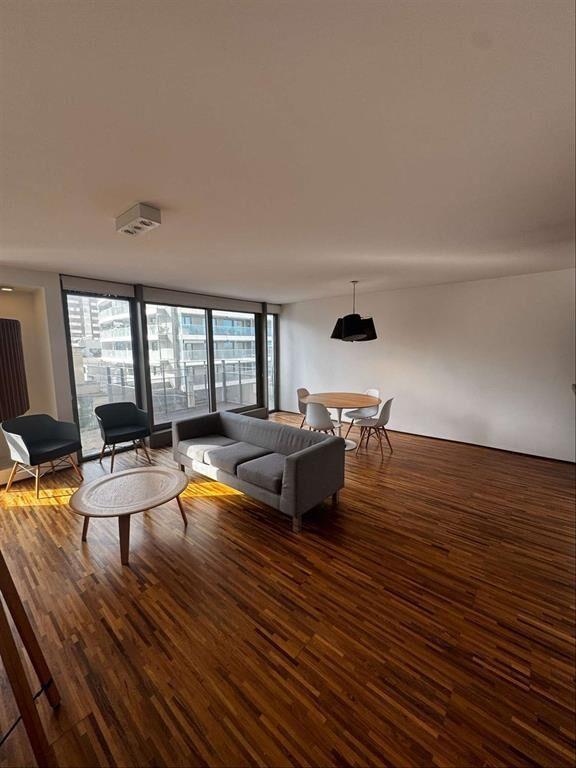 ALQUILER CON MUEBLES DE 2 DORMITORIO Y 2 BAÑOS EN PUNTA CAR