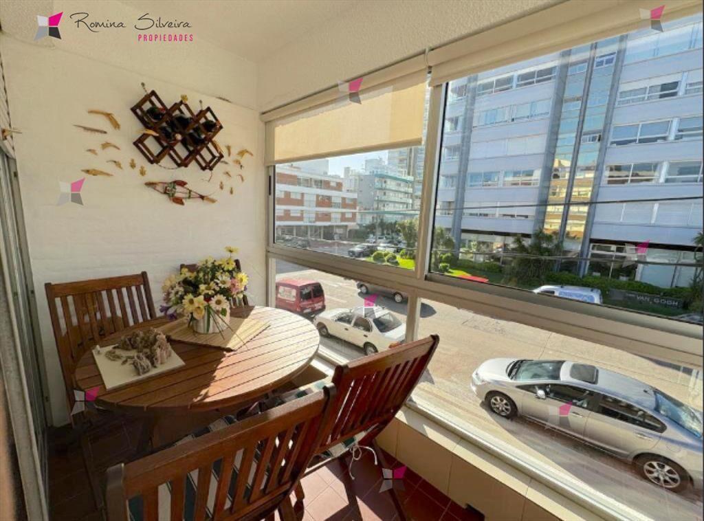 APARTAMENTO EN VENTA EN PENINSULA DE 1 DORMITORIO