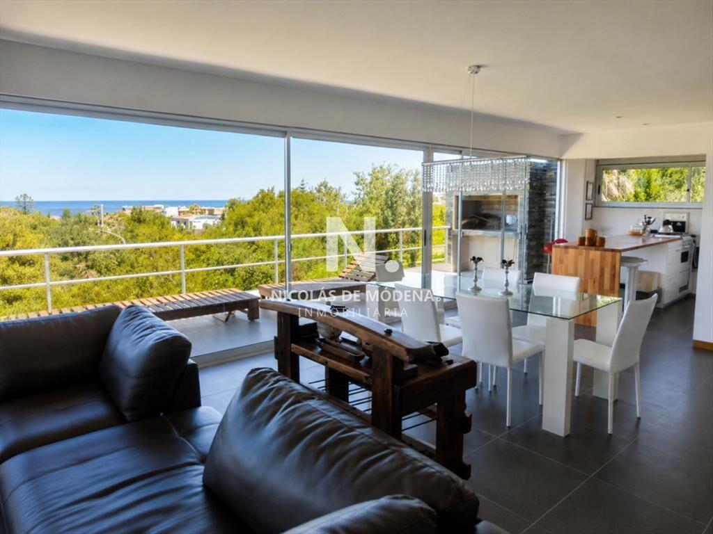 Casa nueva y equipada a pocos metros de la playa