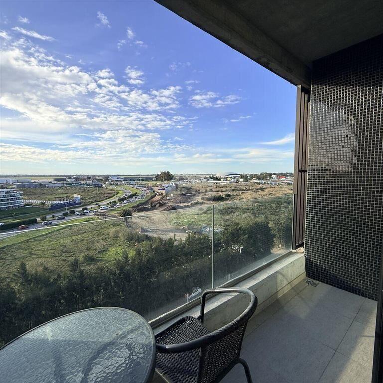 Alquiler apartamento de 1 dormitorio con terraza, garage y