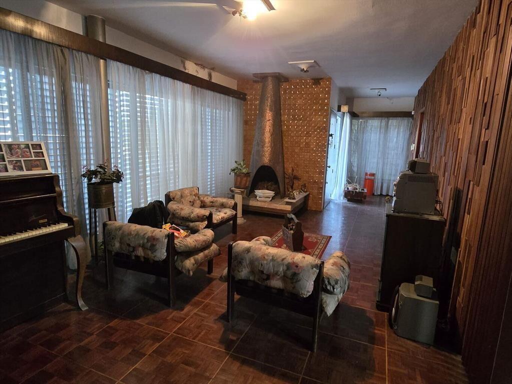 Casa de 2 plantas. Excelente oportunidad para vivienda fami