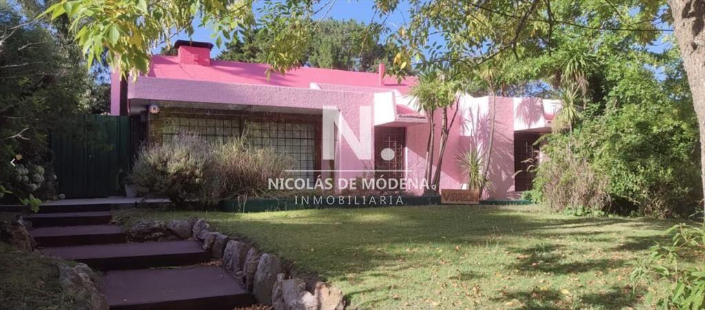 En venta Casa en Mansa - Punta del Este de 4