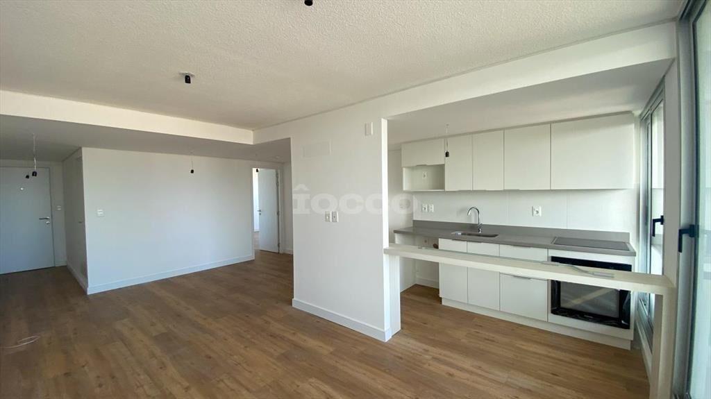 APARTAMENTO EN MALVIN 3 DORMITORIOS CON RENTA