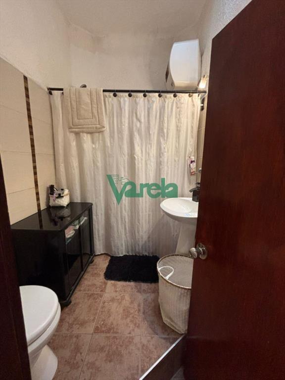 Casa en venta de dos dormitorios en barrio Paso