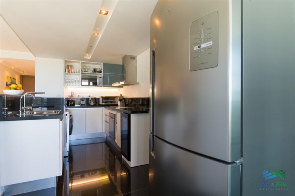 Alquilo excelente apartamento en torre de