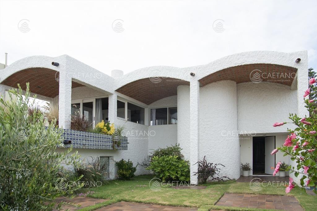 Hermosa casa en venta en zona de la penÃ­nsula.