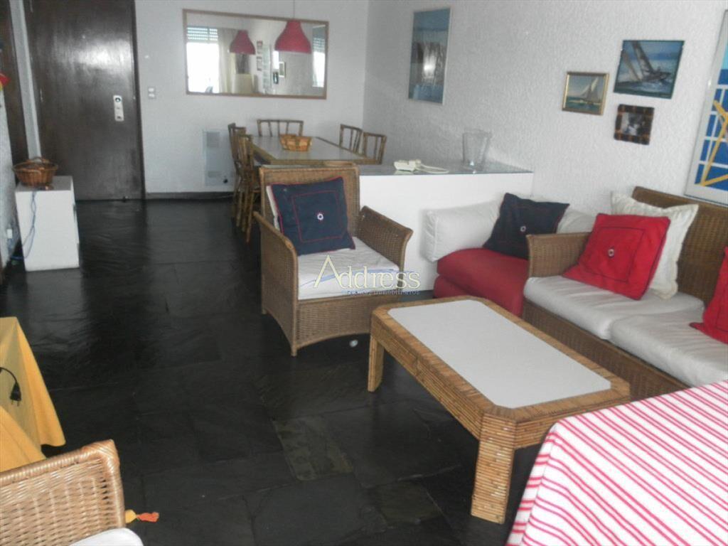 Apartamento en Brava, 2 dormitorios *
