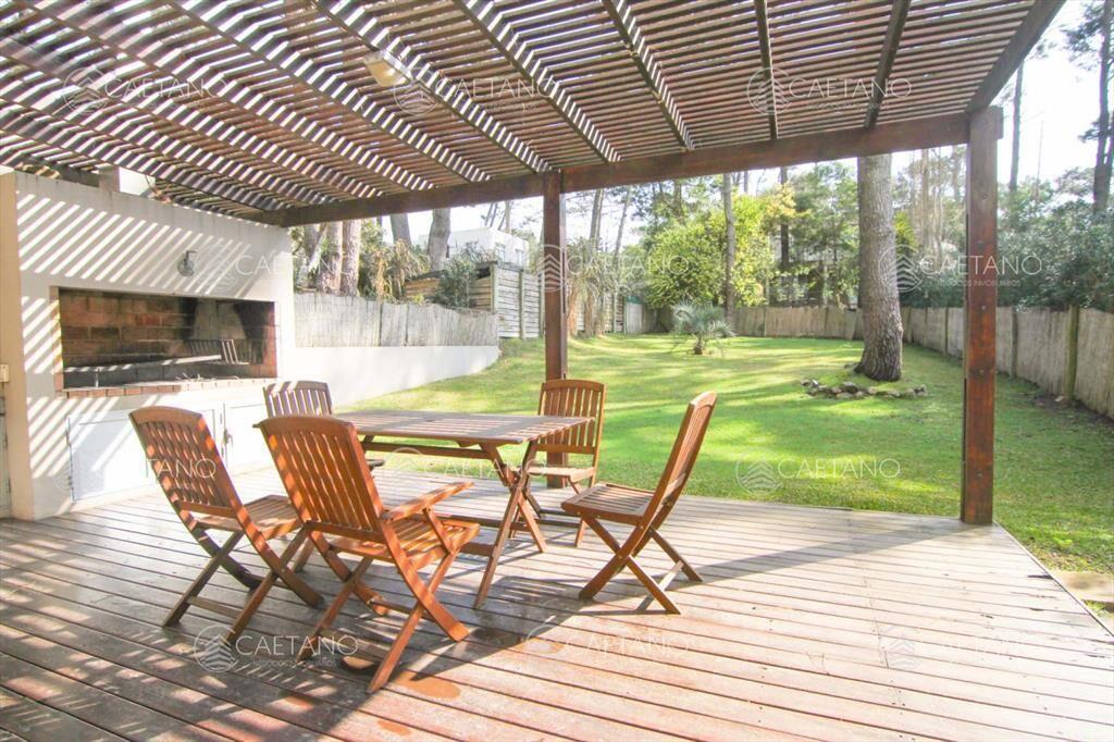 Casa en venta 3 dormitorios en Montoya