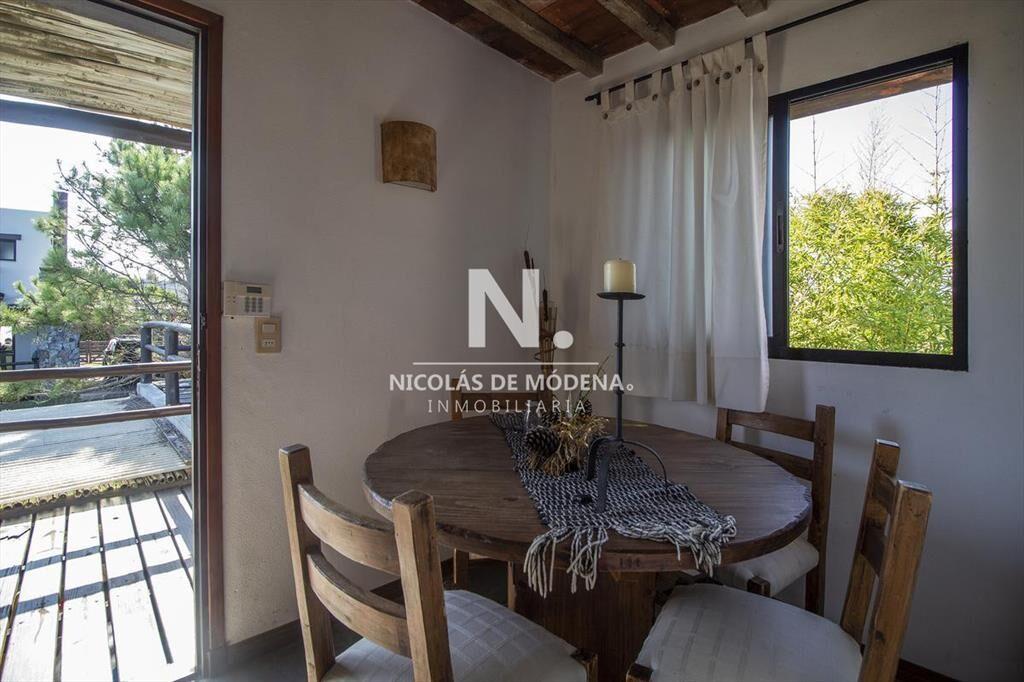 Casa con piscina y gran terreno