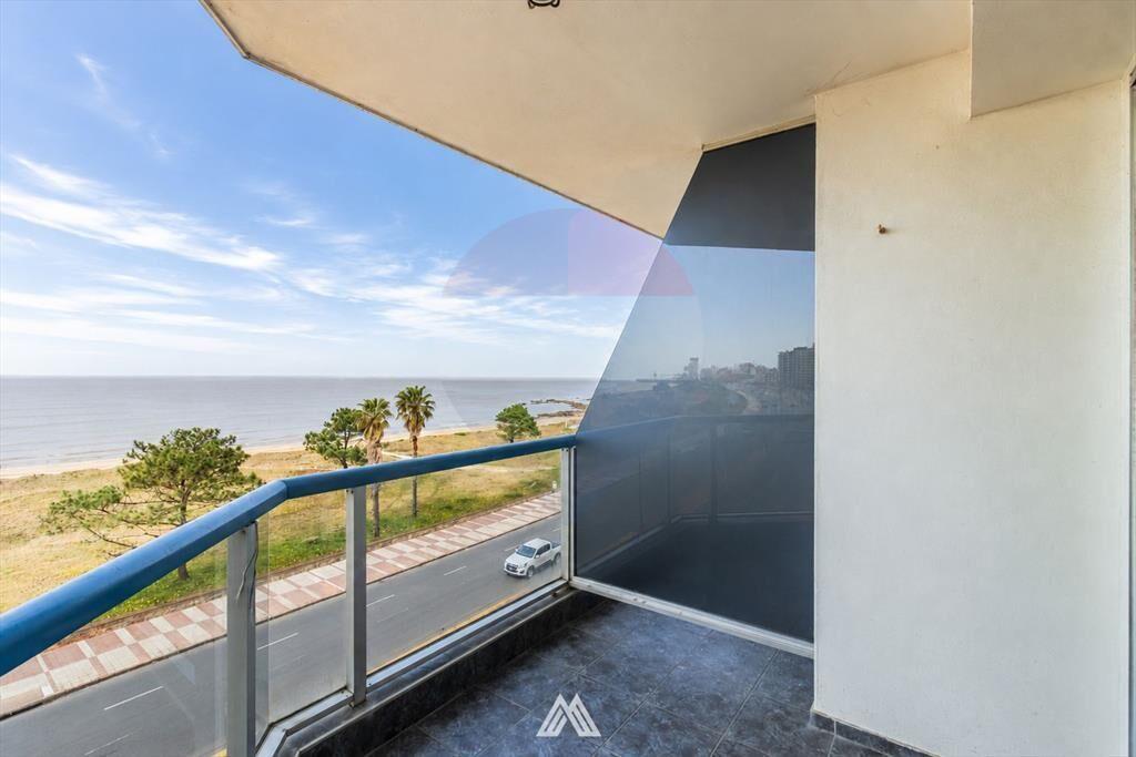 Venta Rambla de Malvin 2 dormitorios con Gge