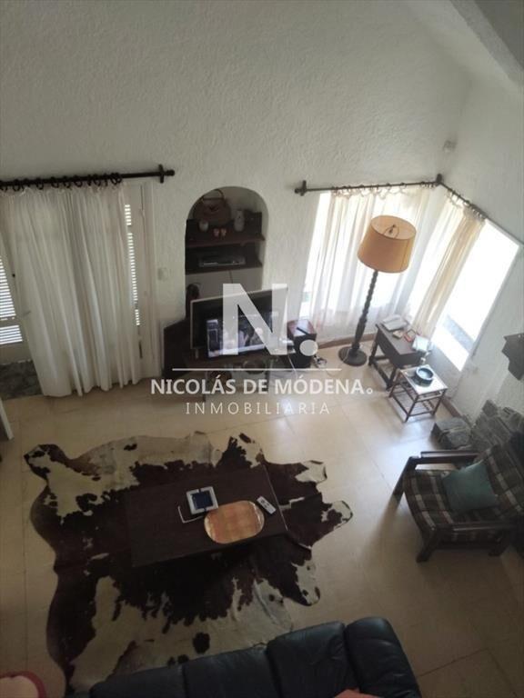Alquila casa de 2 dormitorios, con parrillero y piscina en