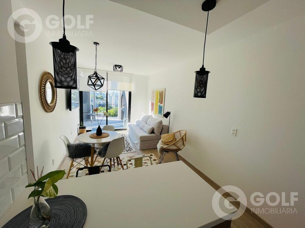 Venta de apartamento de 1 dormitorio con terraza y parrille