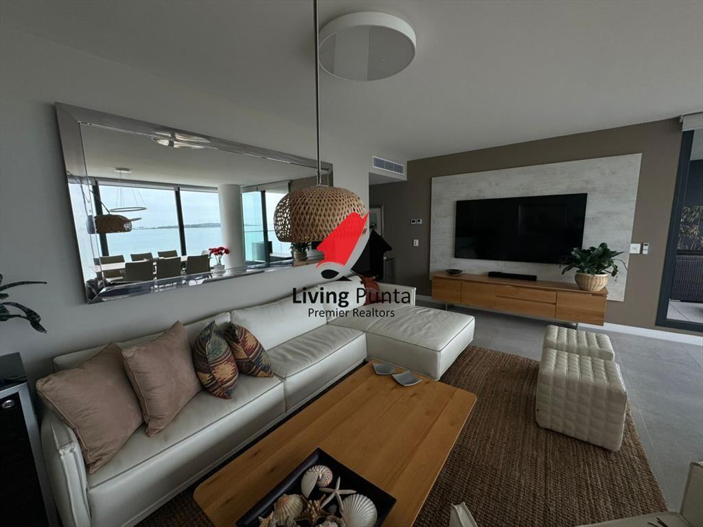 Mansa frente al mar parada 18 calidad premium