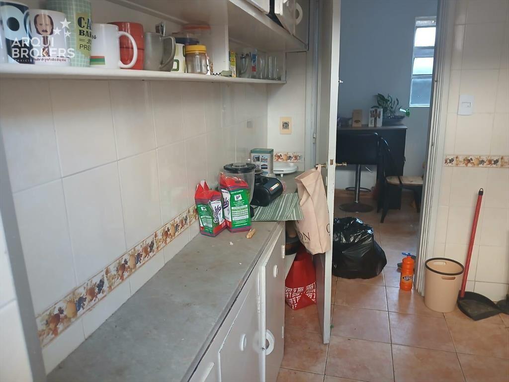 Apartamento de tres dormitorios en venta con renta en Tres