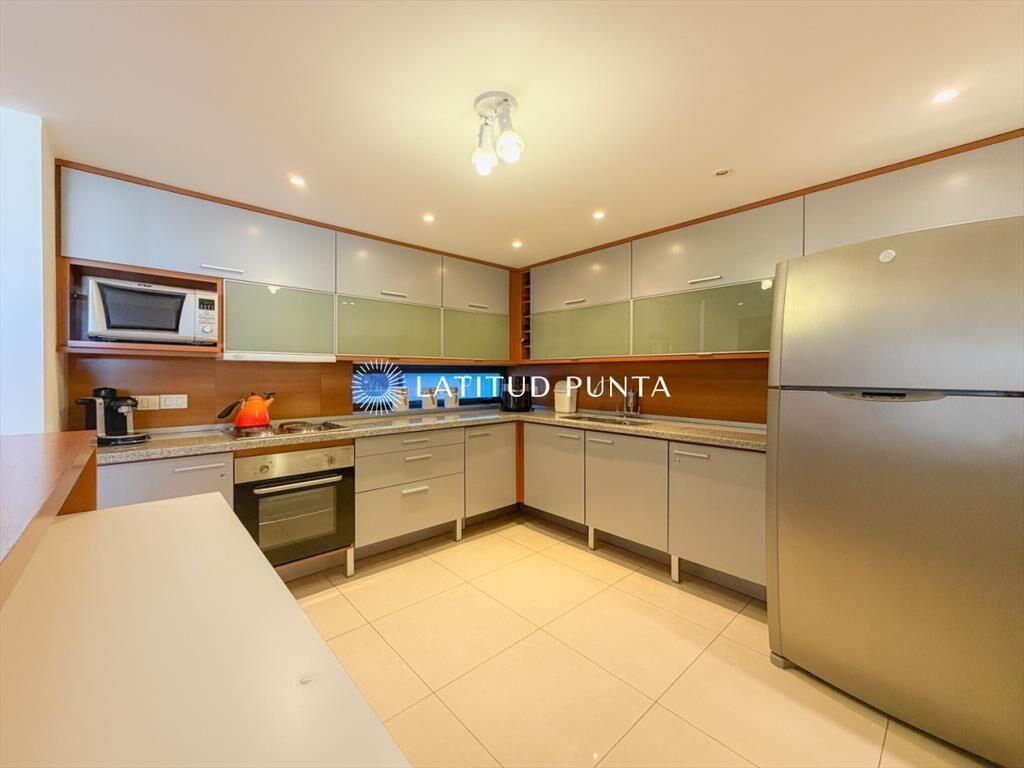Apartamento en Roosevelt, 3 dormitorios