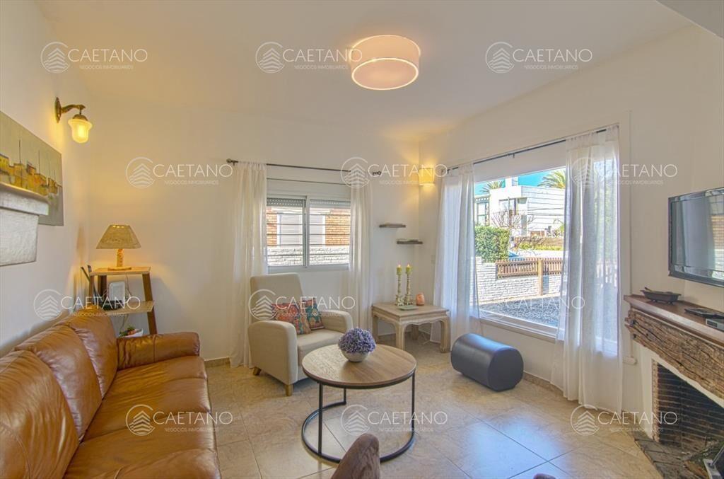 Venta casa de 6 dormitorios - PenÃ­nsula, Punta