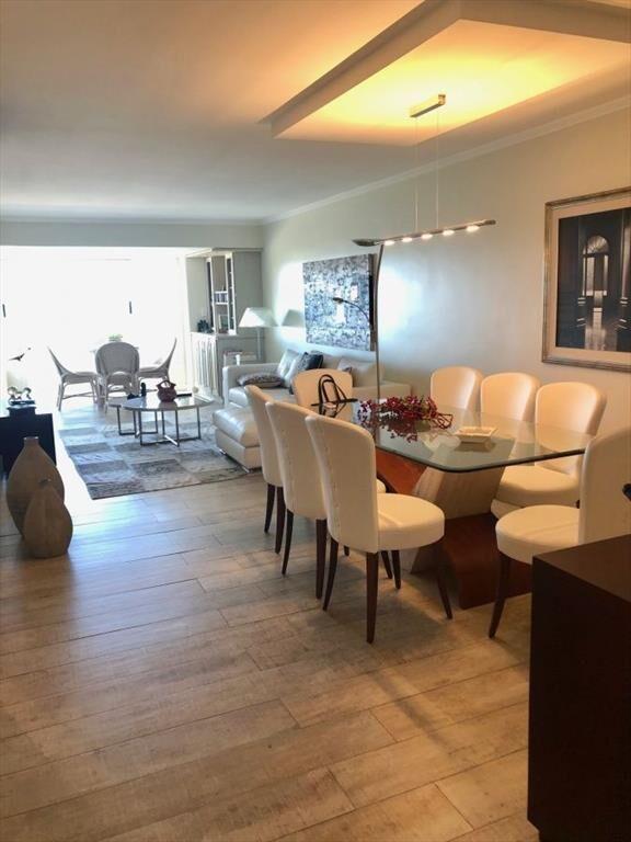 Apartamento totalmente reciclado frente al mar en la Playa