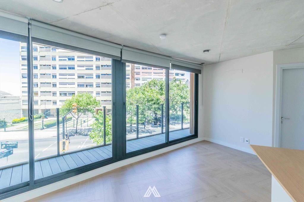 Alquiler Monoambiente  con balcón en Prado