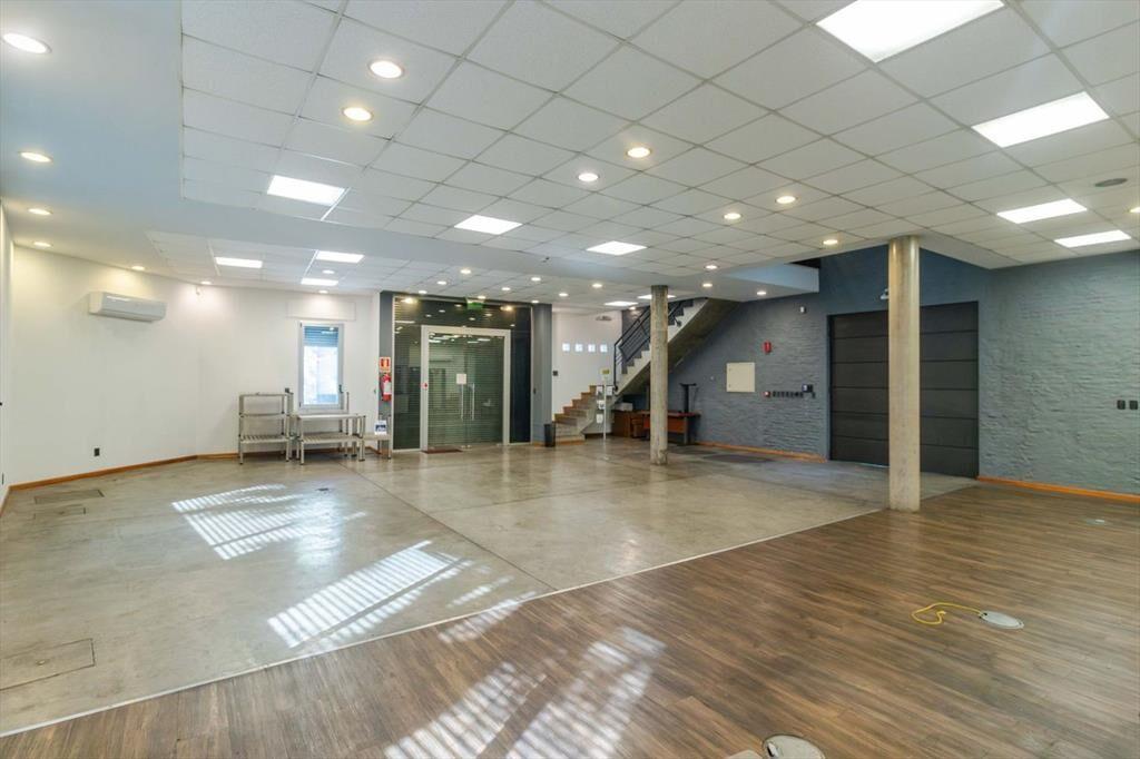 VENTA DE LOCAL COMERCIAL CON DEPOSITO