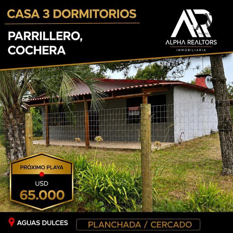 Casa en Venta c/ Cochera en Aguas Dulces. 3 dormitorios....