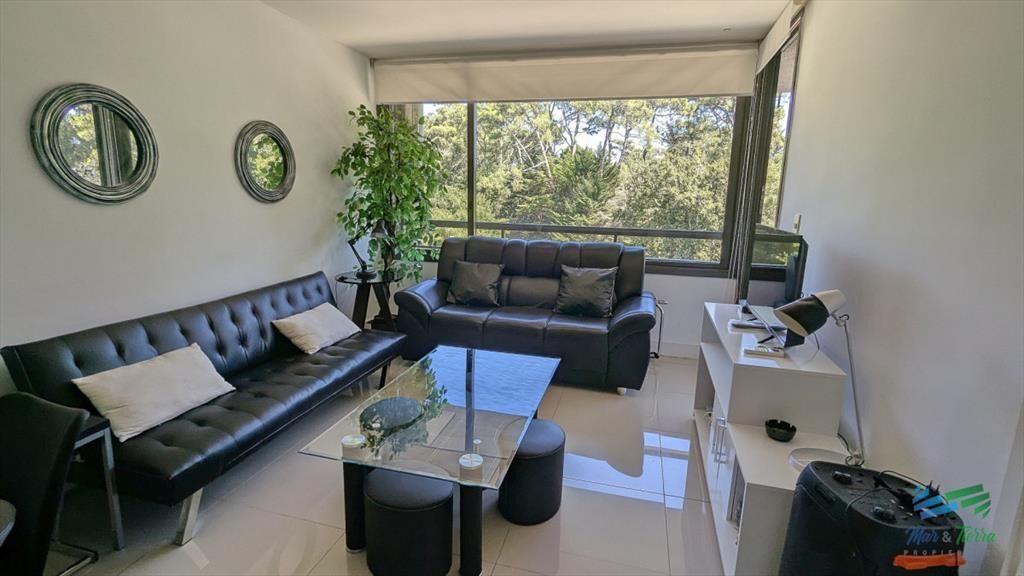Venta de apartamento 1 dormitorio 2 baños en avenida Pedra